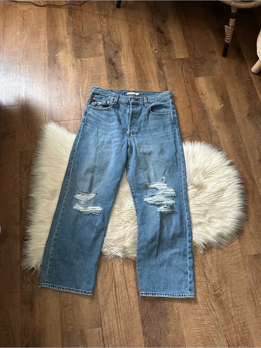 LEVIS Ribcage Straight Ankle Jeans - Picture 2 of 5
